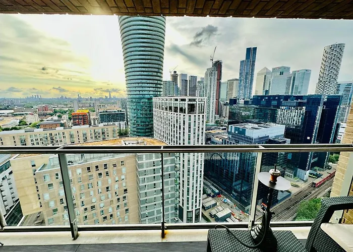 Canary Wharf, Docklands